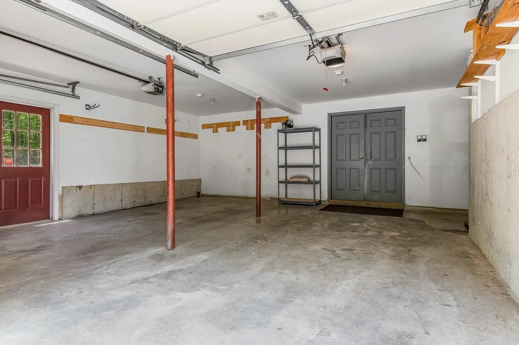 137 Ash Swamp Road Newmarket NH 03857
