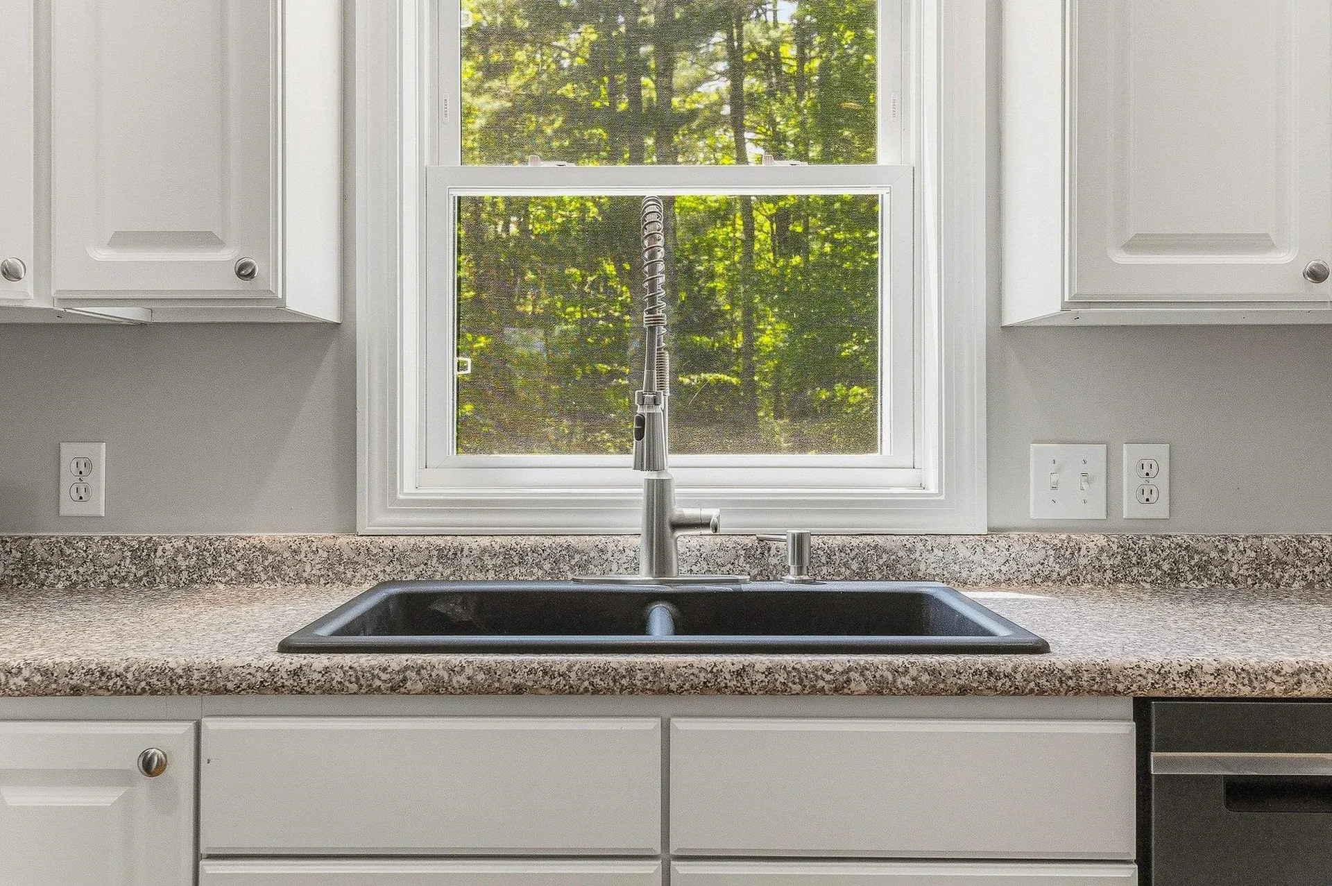 137 Ash Swamp Road Newmarket NH 03857
