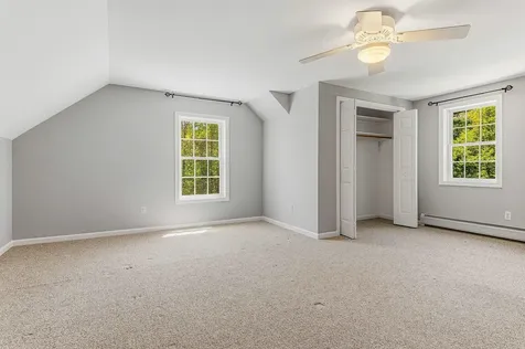 137 Ash Swamp Road Newmarket NH 03857