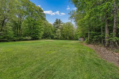 186 Woodhill Hooksett Road Bow NH 03304