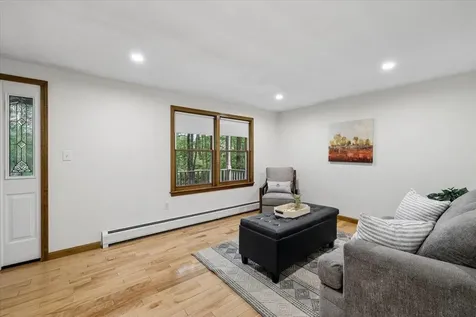 186 Woodhill Hooksett Road Bow NH 03304