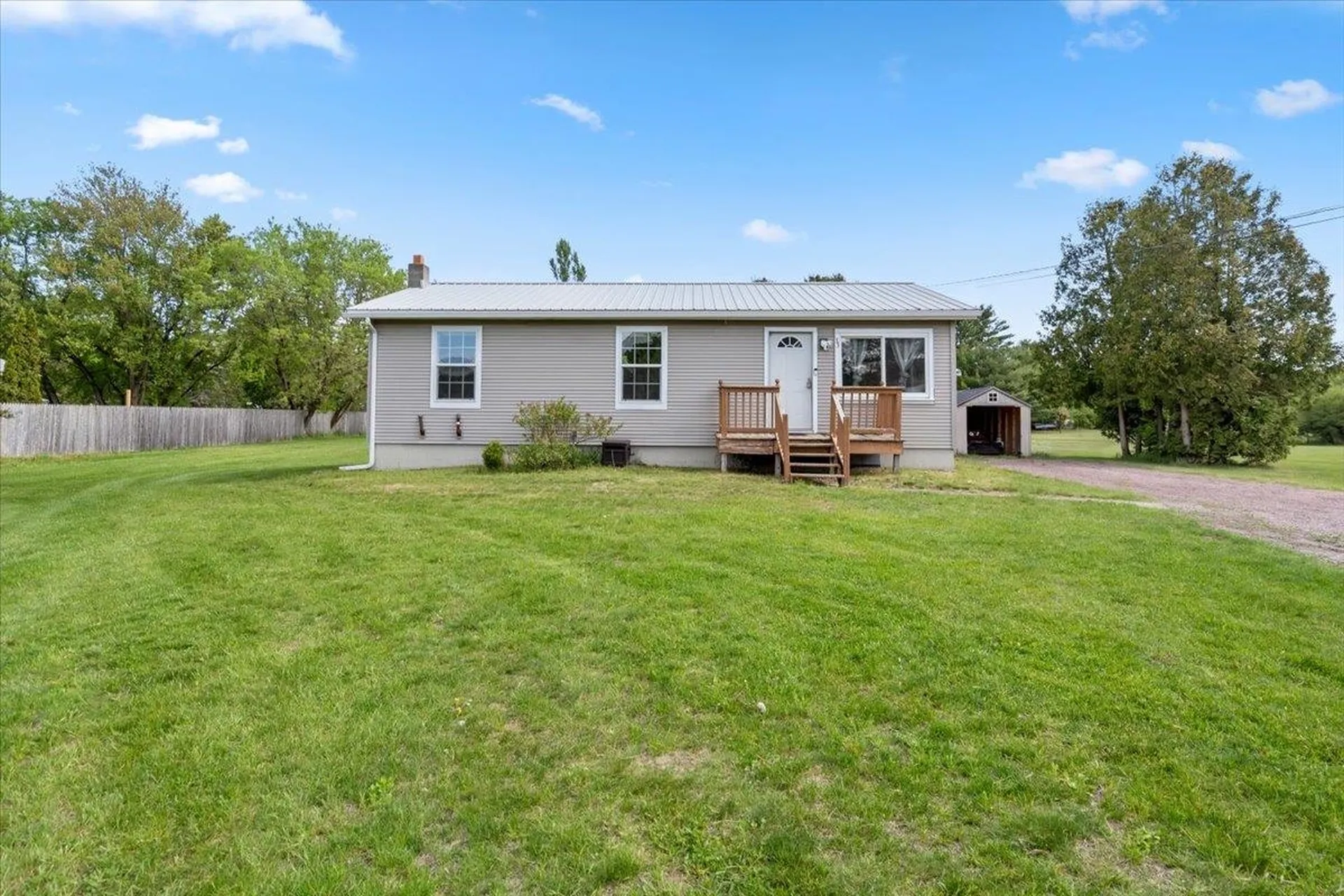 33 Sunset Circle Georgia VT 05468