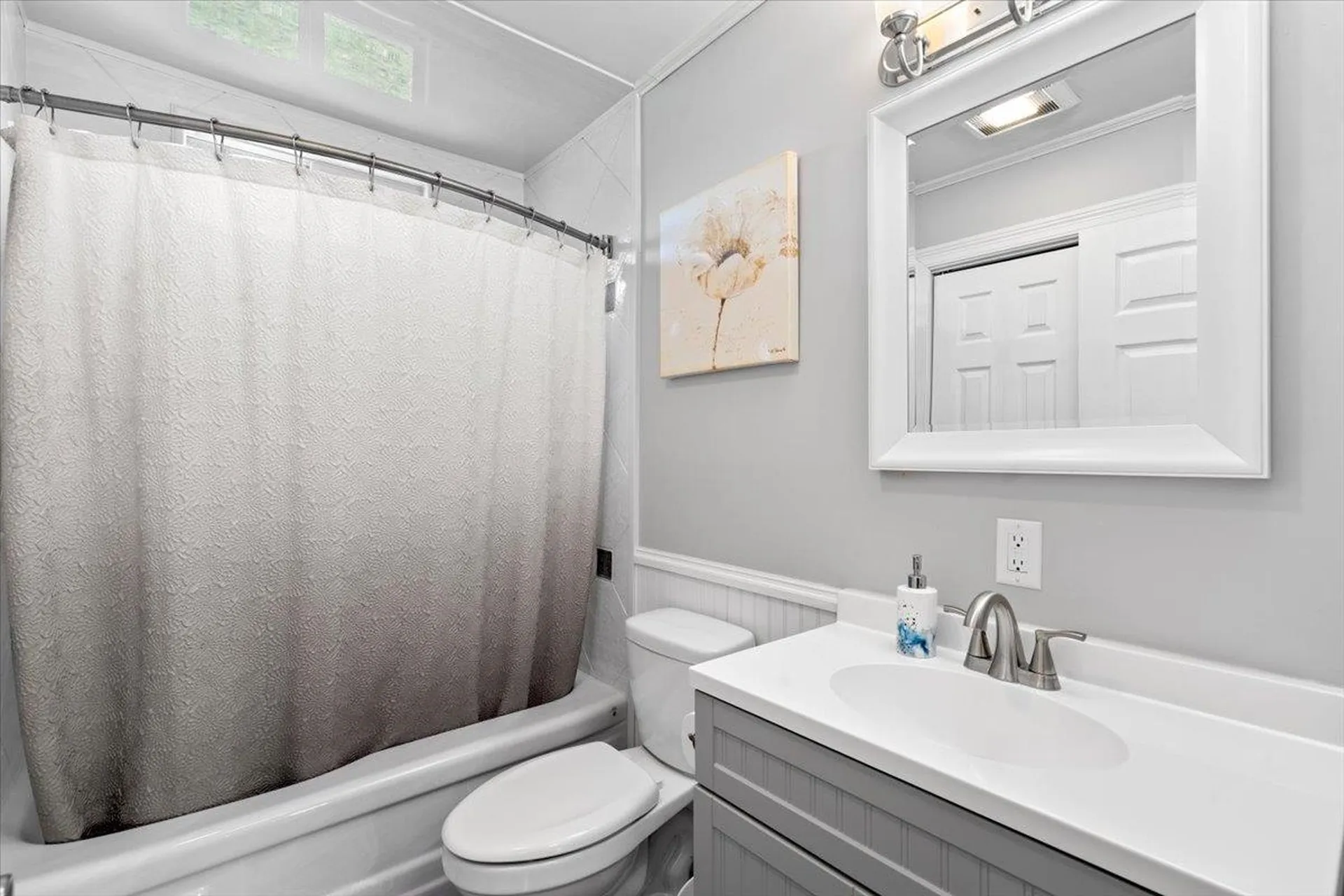 33 Sunset Circle Georgia VT 05468