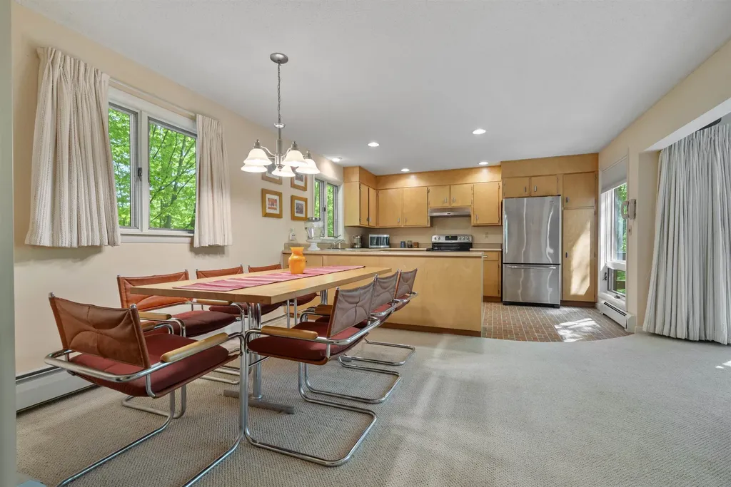 64 East Lane Killington VT 05751