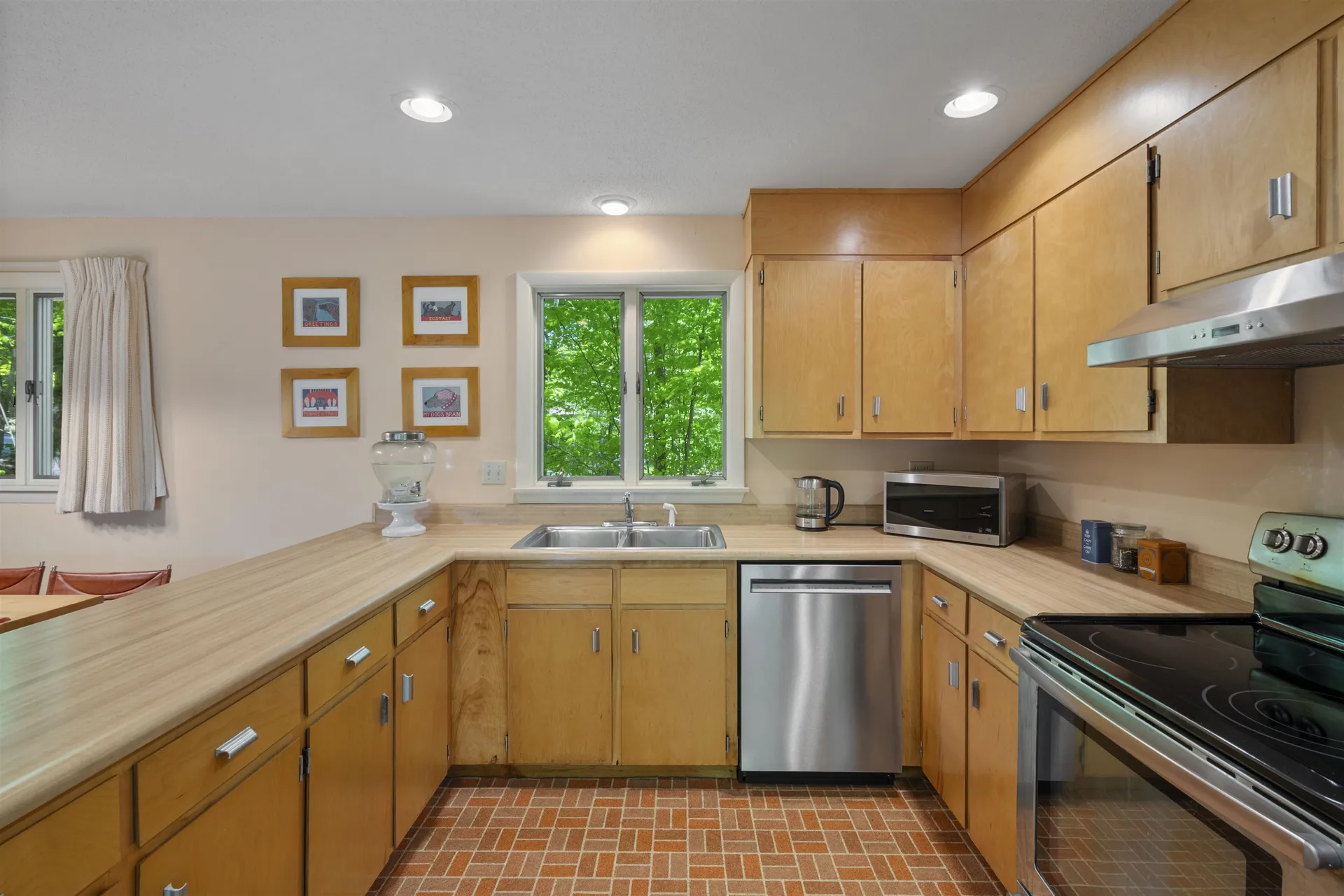 64 East Lane Killington VT 05751