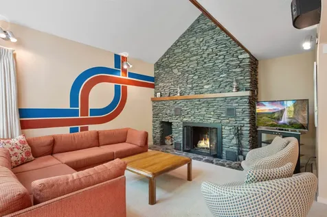 64 East Lane Killington VT 05751