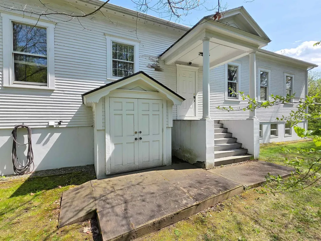 338 East Montpelier Road Barre Town VT 05641