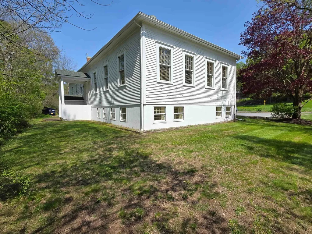 338 East Montpelier Road Barre Town VT 05641
