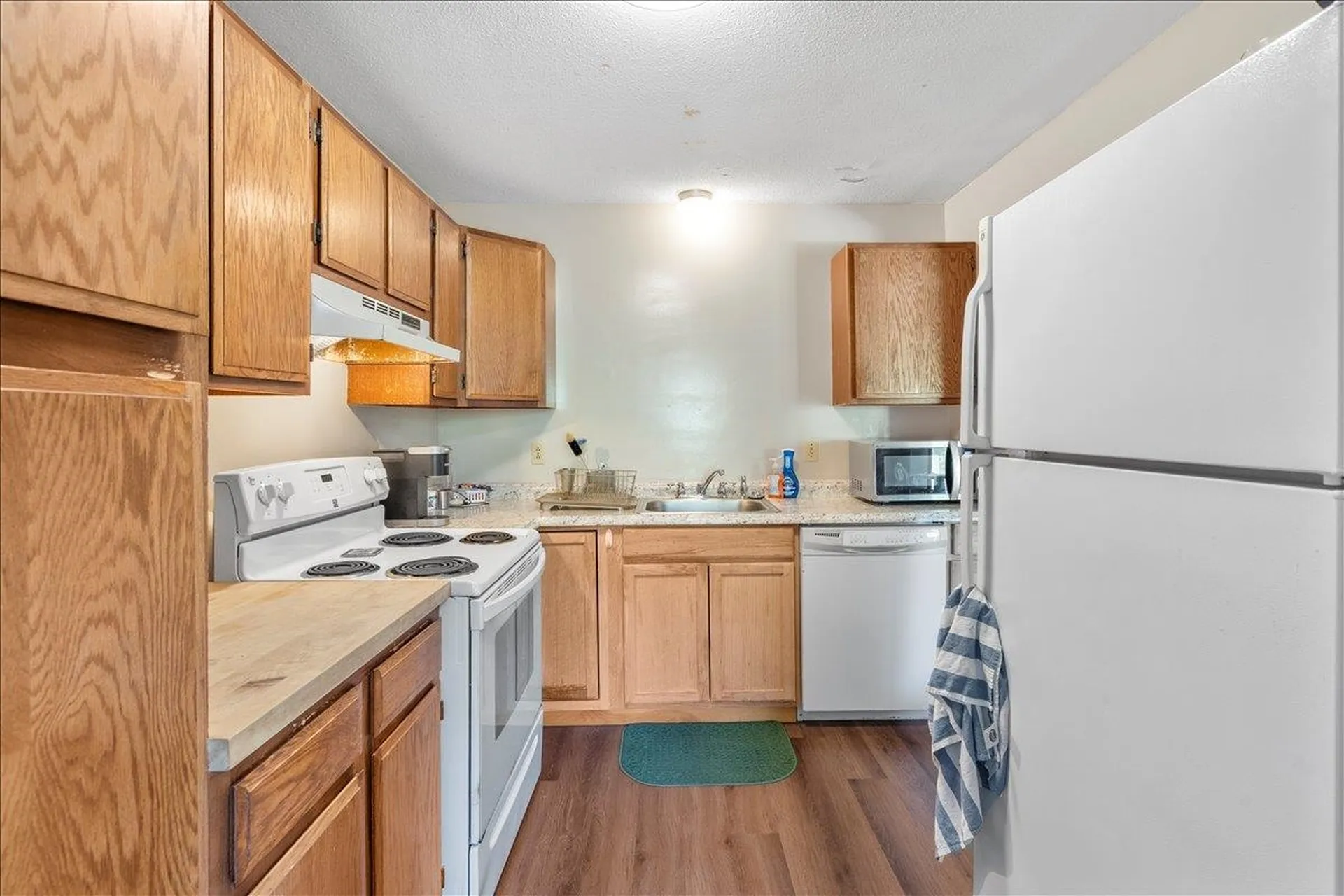 11 Hawthorne Circle South Burlington VT 05403
