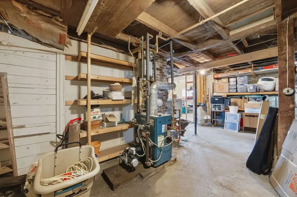 20 Prospect Street Hillsborough NH 03244