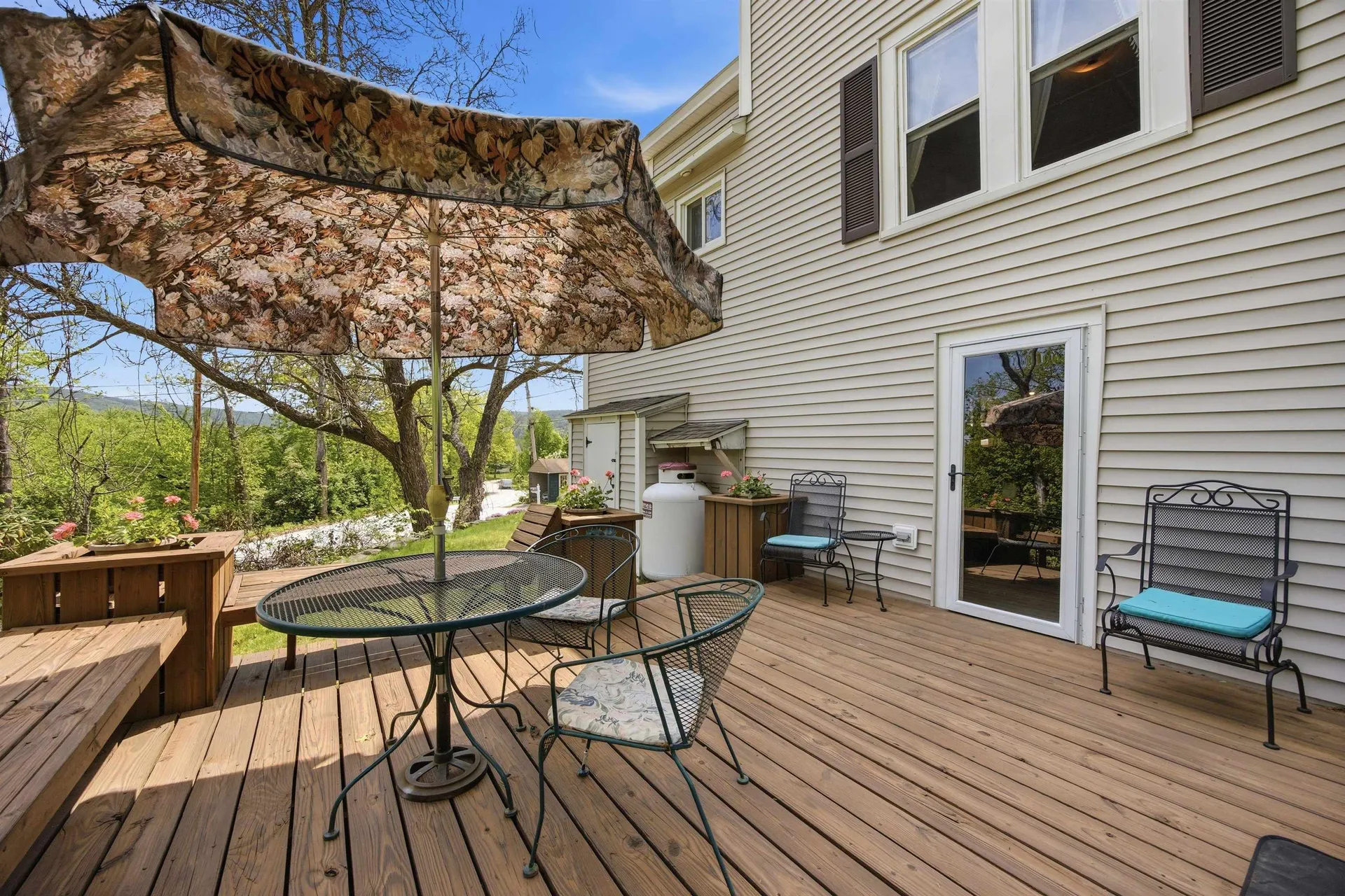 20 Prospect Street Hillsborough NH 03244
