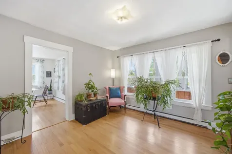 20 Prospect Street Hillsborough NH 03244