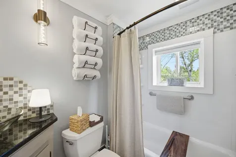 20 Prospect Street Hillsborough NH 03244