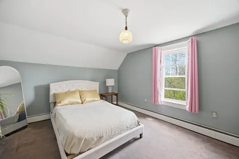 20 Prospect Street Hillsborough NH 03244