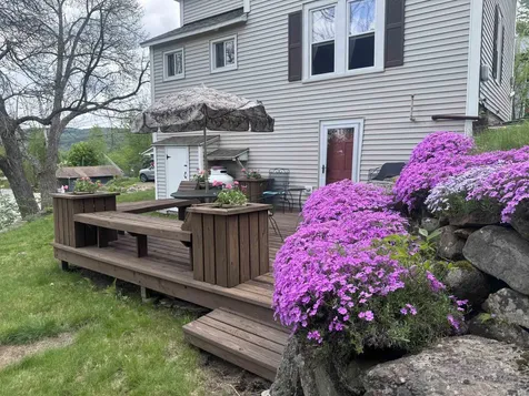 20 Prospect Street Hillsborough NH 03244