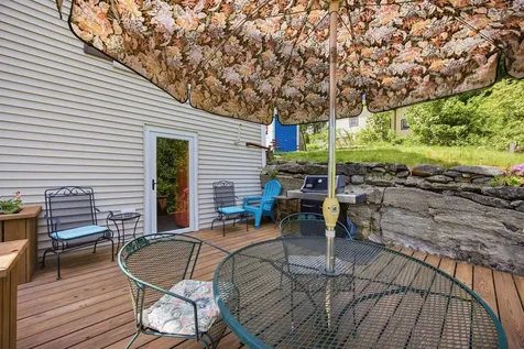 20 Prospect Street Hillsborough NH 03244