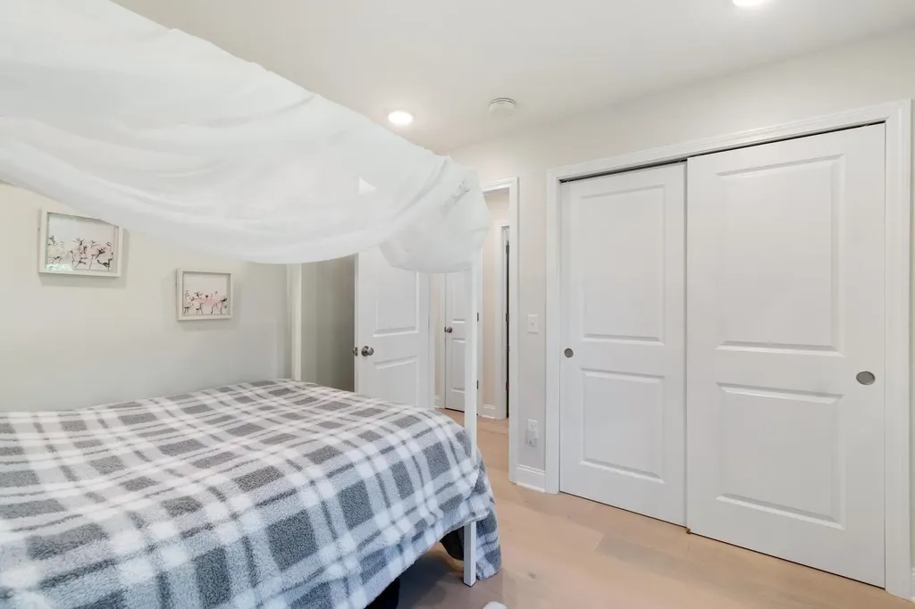 352 O'brien Farm Road South Burlington VT 05403
