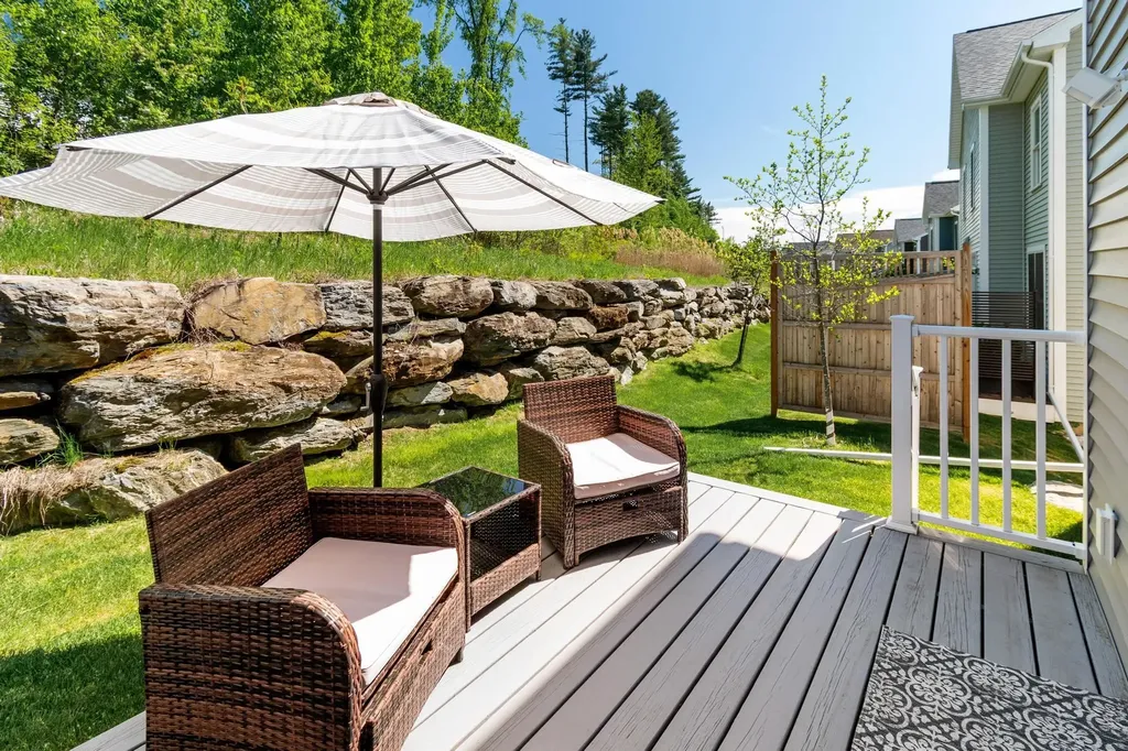 352 O'brien Farm Road South Burlington VT 05403