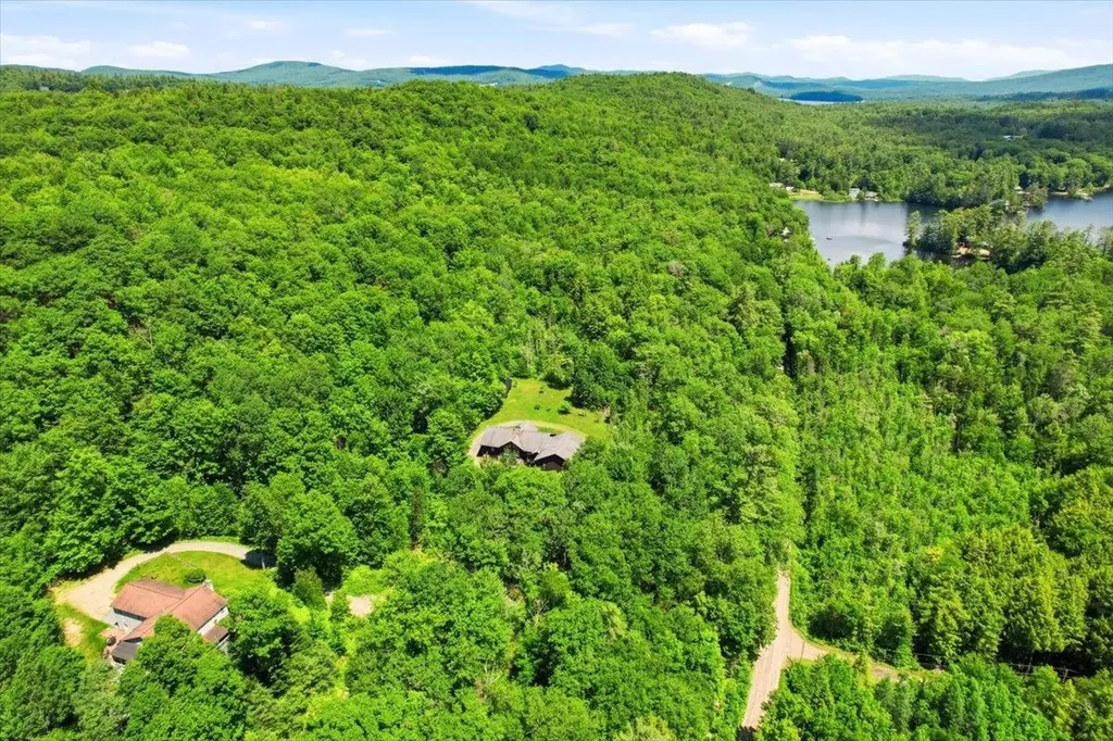 58 Stone Ledge Road Littleton NH 03561