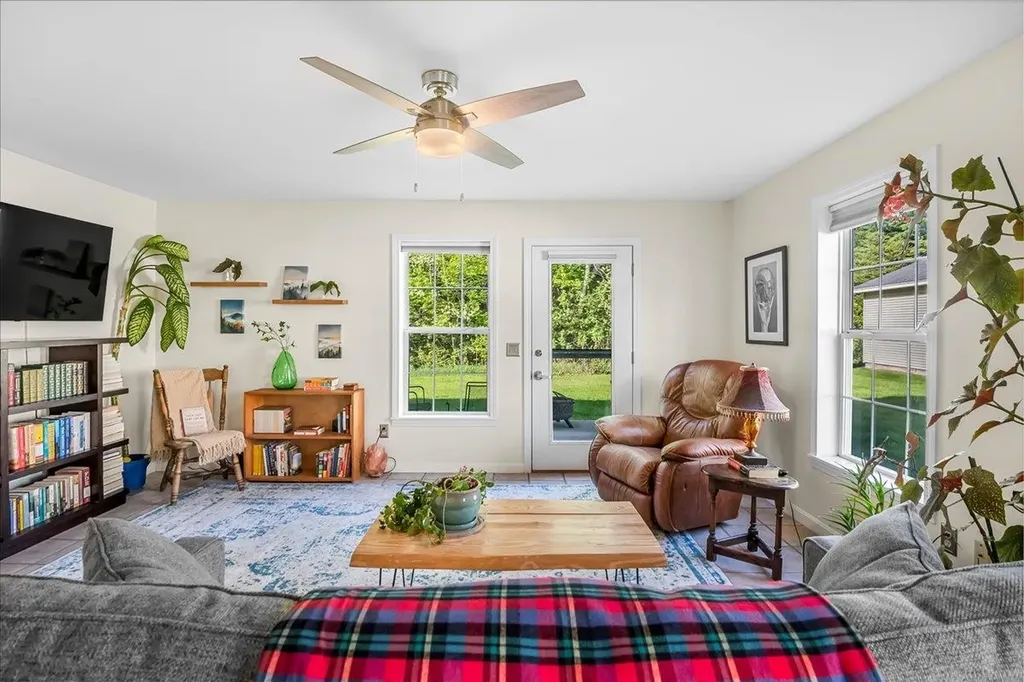 43 Colonial Road Fairfax VT 05454