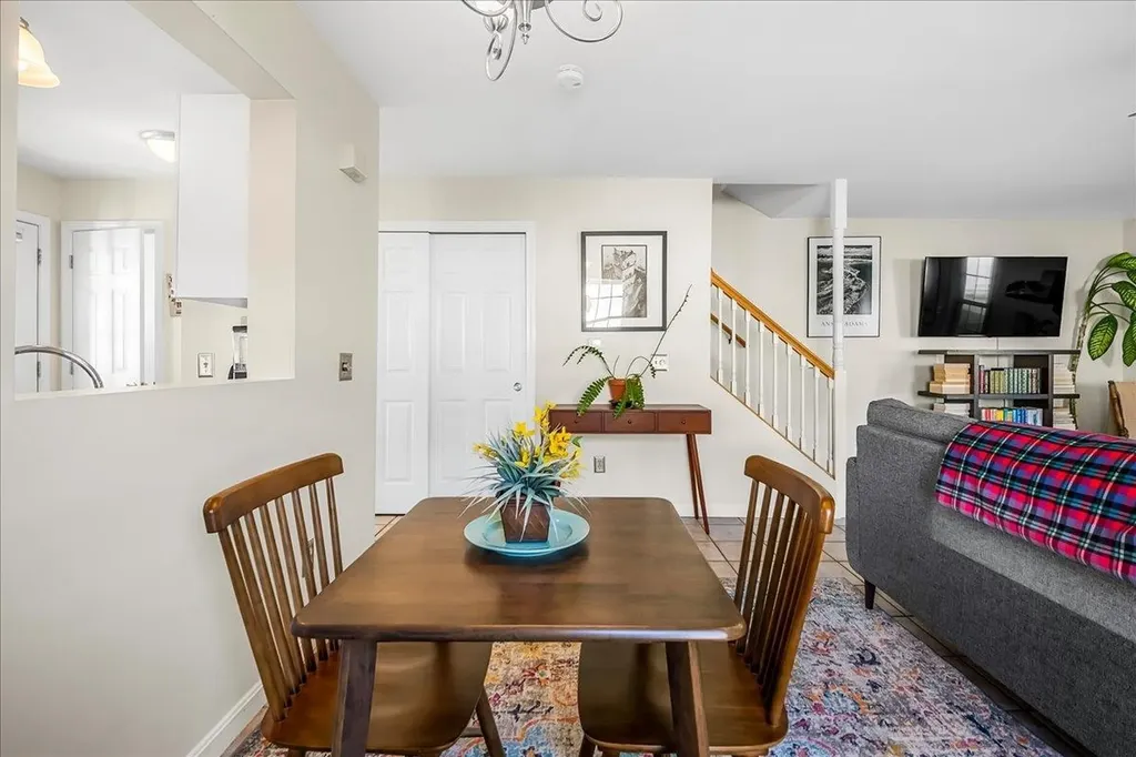 43 Colonial Road Fairfax VT 05454