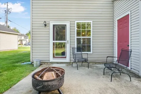 43 Colonial Road Fairfax VT 05454