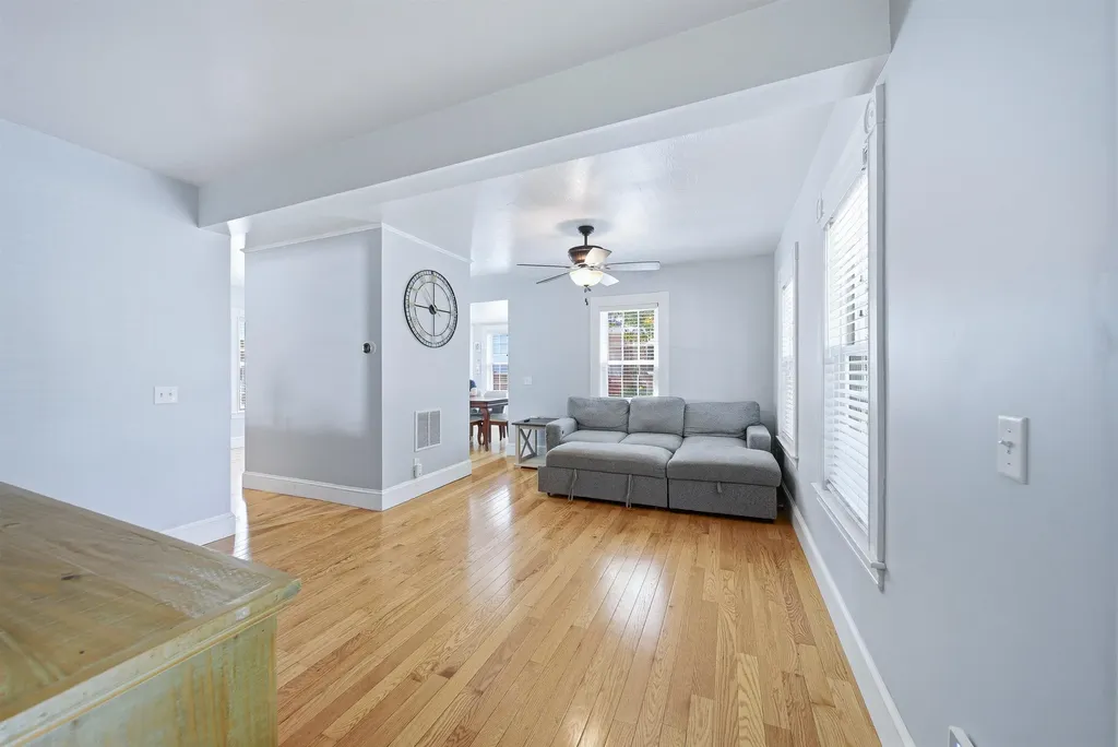 285 Thornton Street Manchester NH 03102