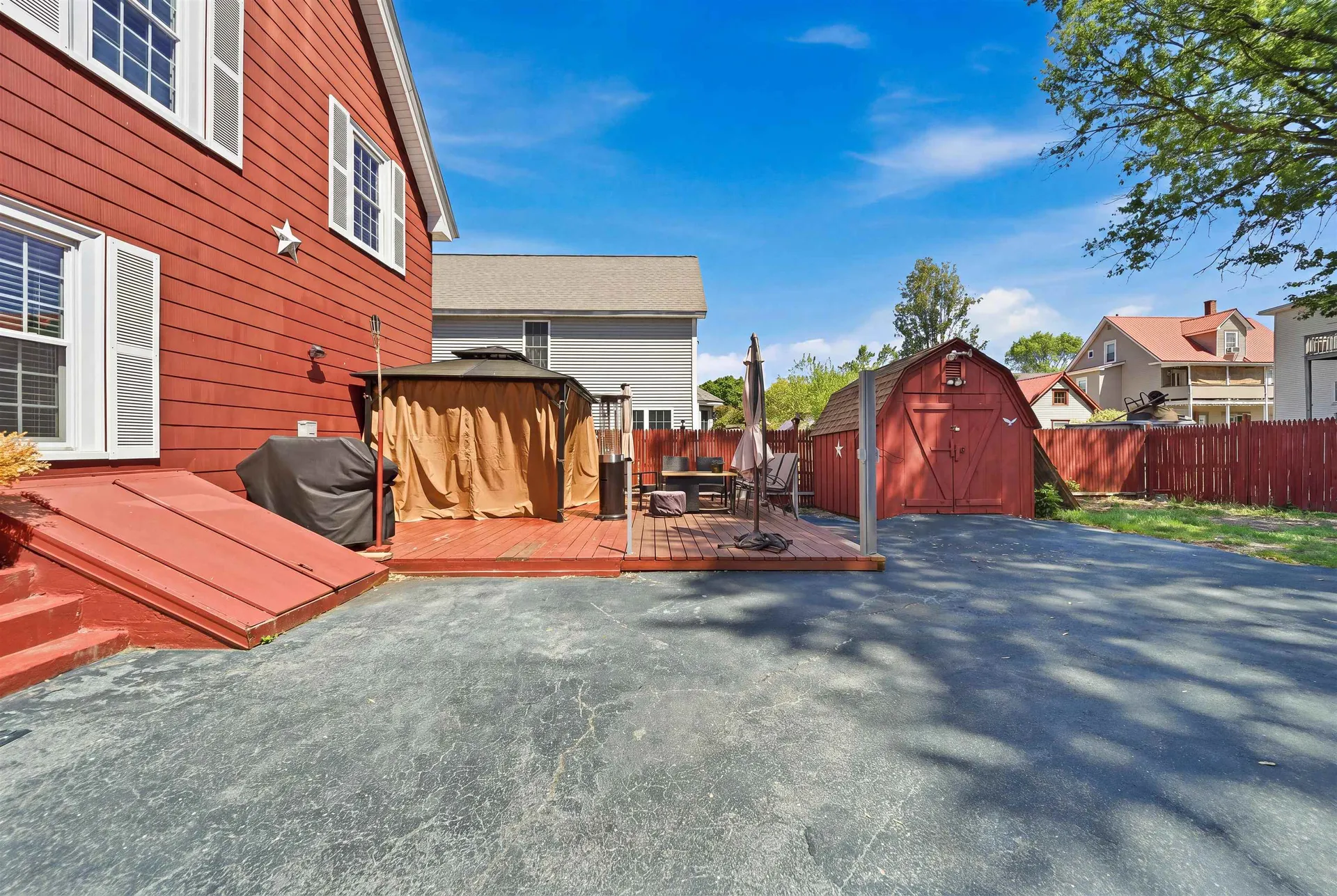 285 Thornton Street Manchester NH 03102