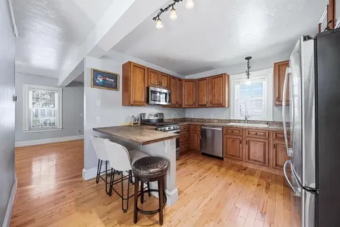 285 Thornton Street Manchester NH 03102