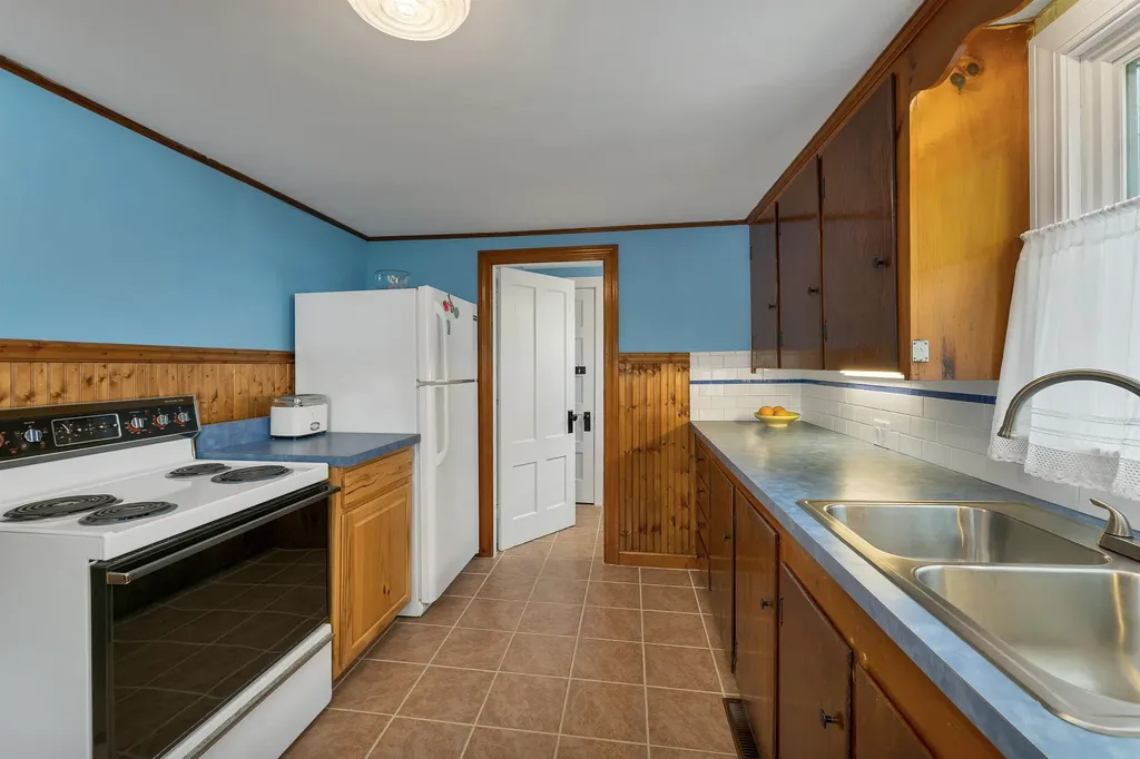 57 Lakeside Road Bristol NH 03222