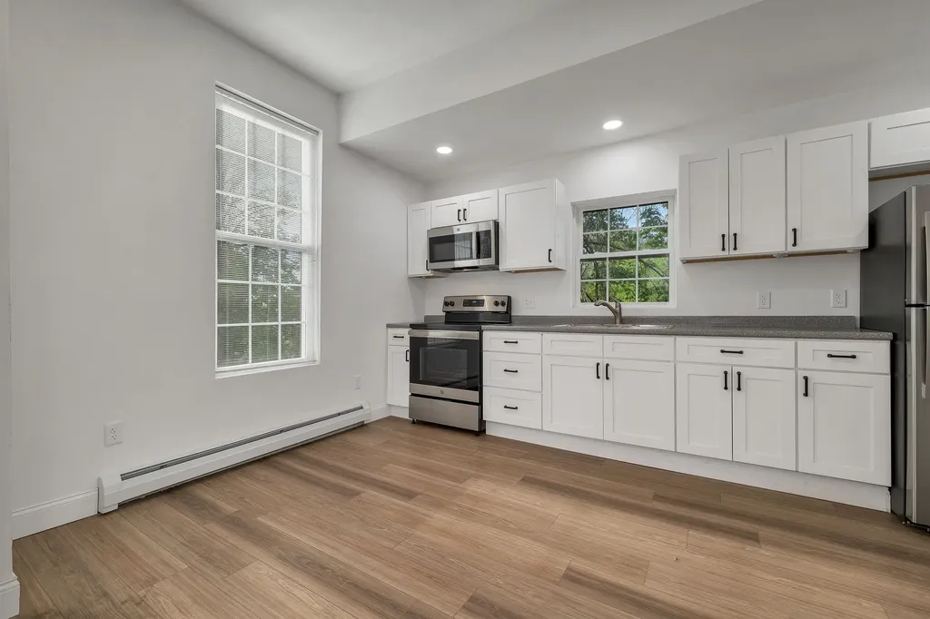 20 Wallace Court Laconia NH 03246