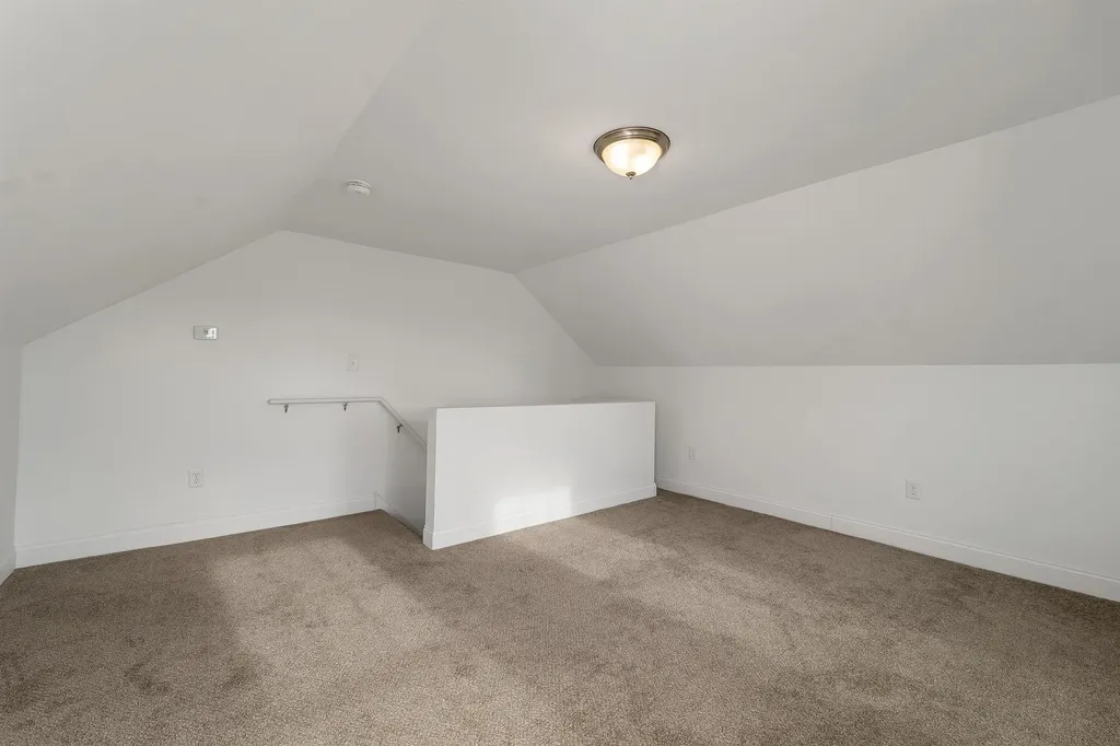 20 Wallace Court Laconia NH 03246
