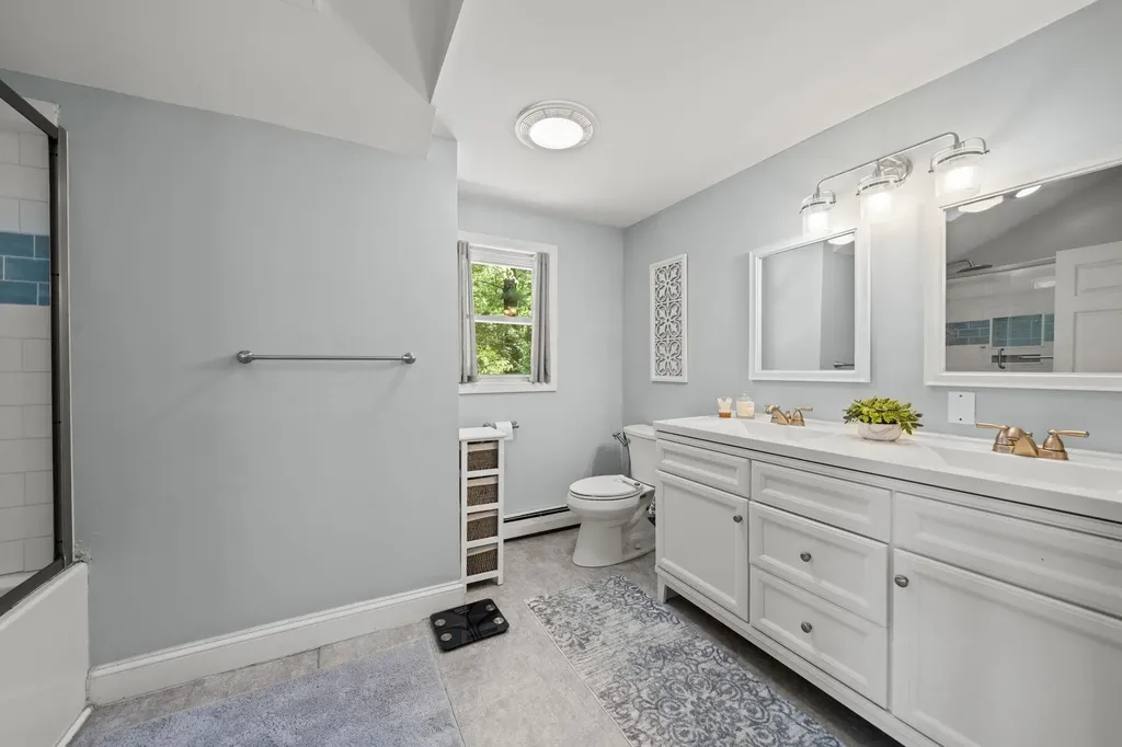 59 Amherst Drive Derry NH 03038