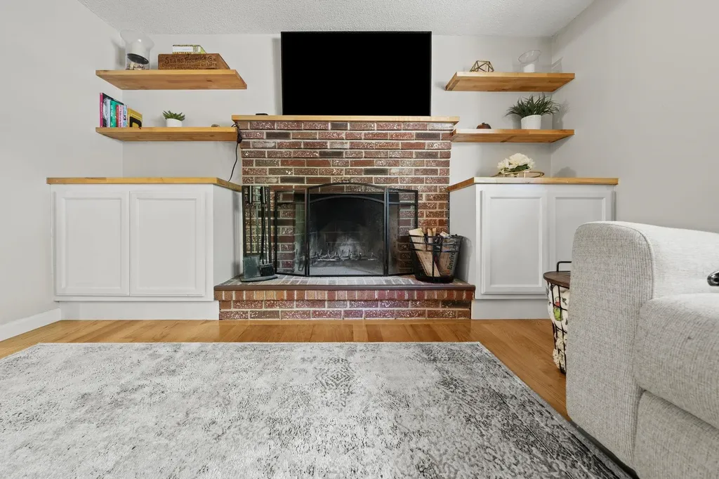 59 Amherst Drive Derry NH 03038