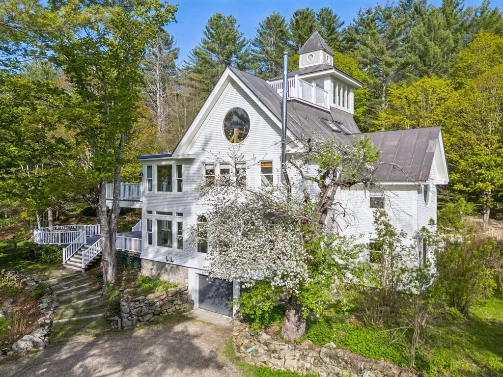 66 Hollow Farm Road Woodstock VT 05091