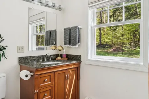 66 Hollow Farm Road Woodstock VT 05091