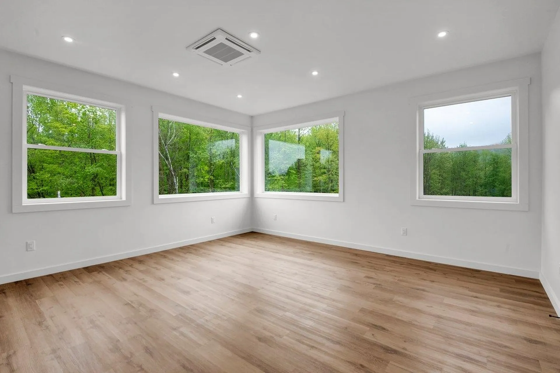 162 Carter's Way Jericho VT 05465