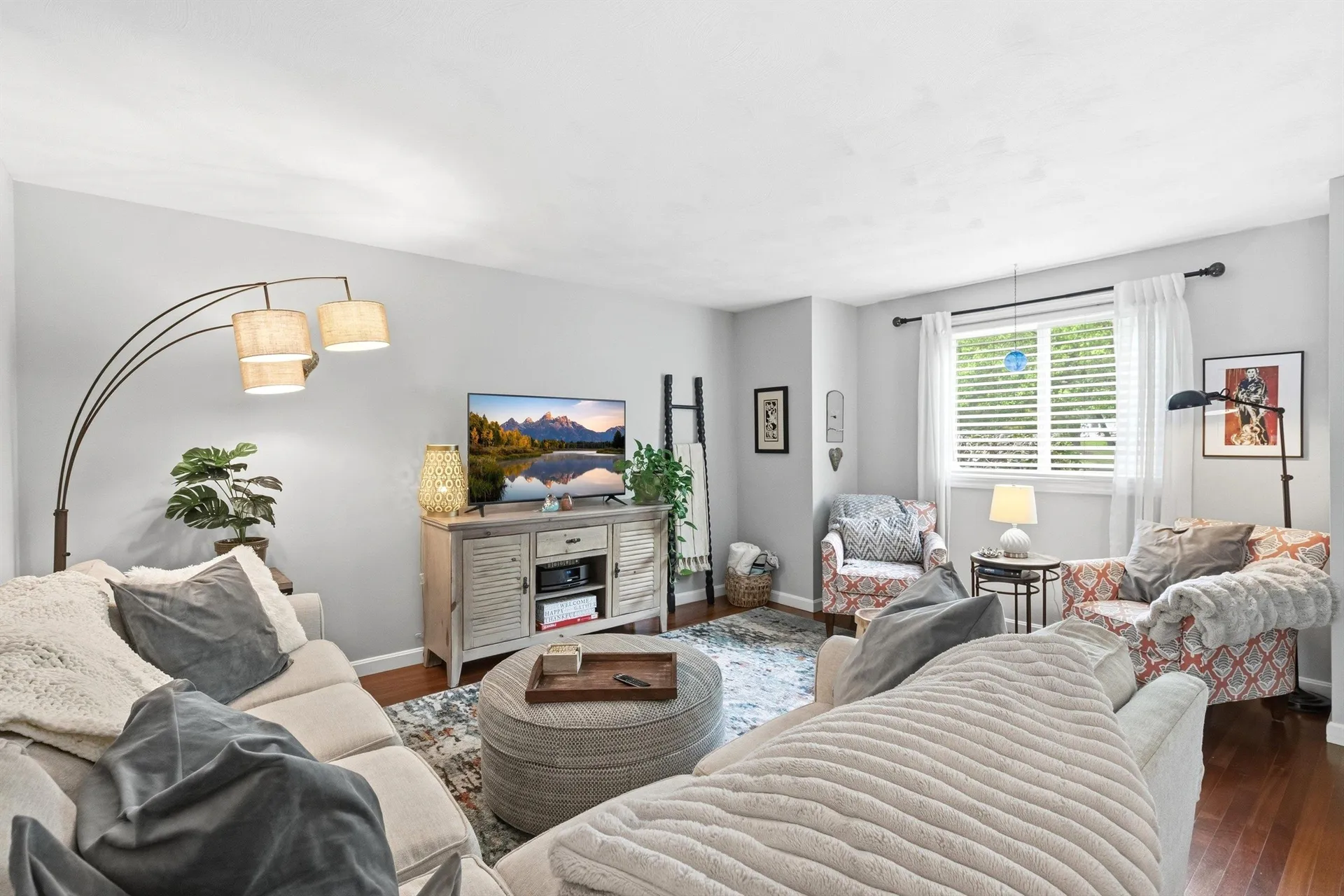 6 Standish Way Amherst NH 03031