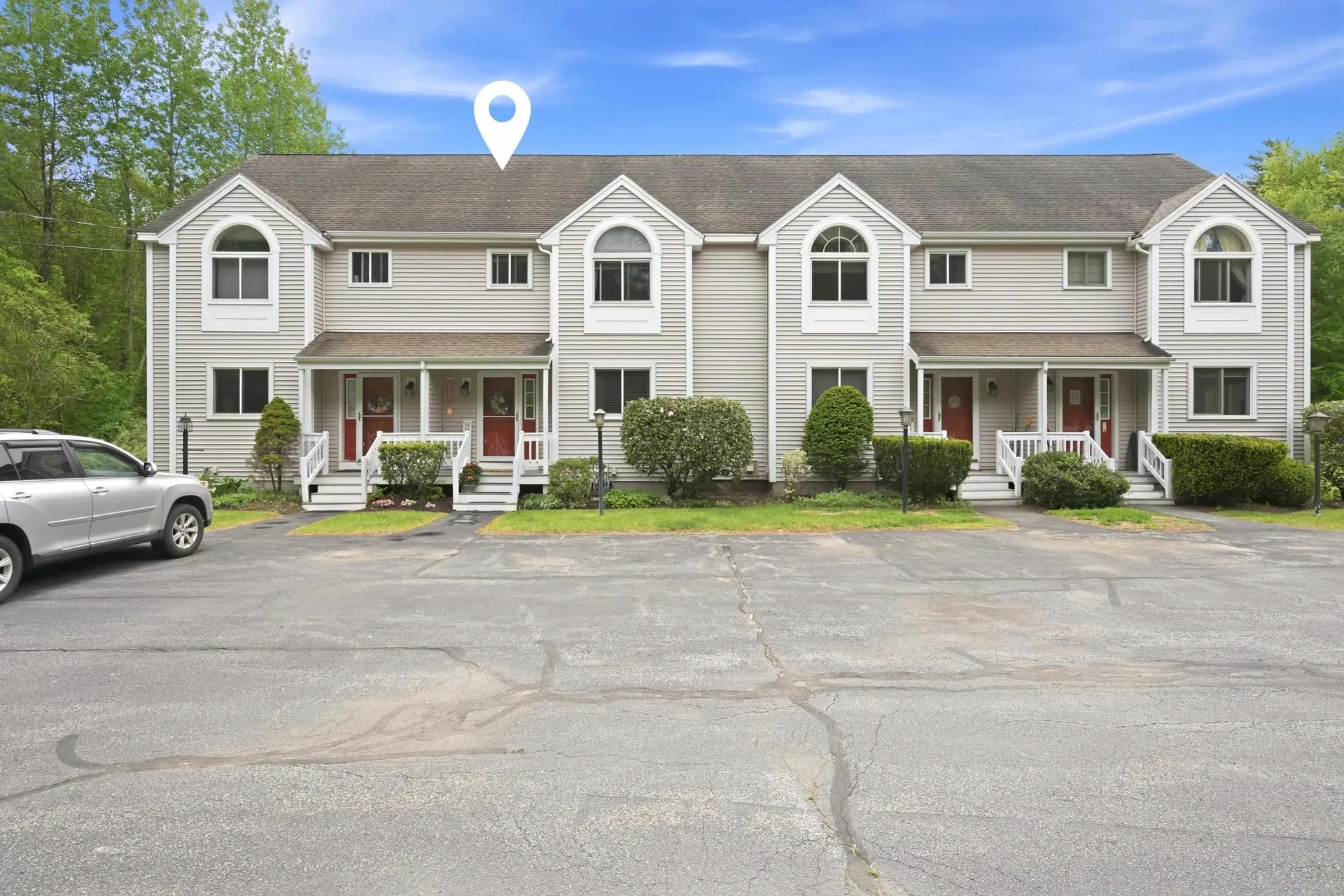 6 Standish Way Amherst NH 03031