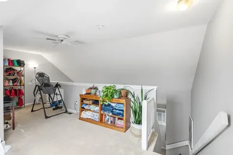 6 Standish Way Amherst NH 03031