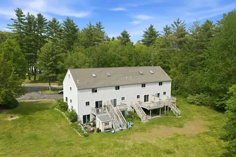 6 Standish Way Amherst NH 03031