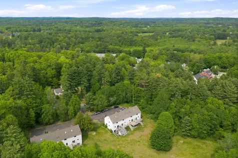 6 Standish Way Amherst NH 03031