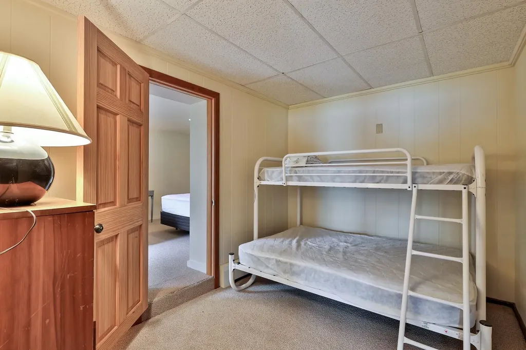 775 East Lake Road Ludlow VT 05149