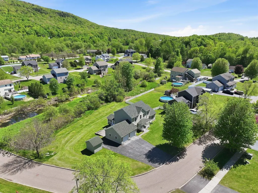 15 Allaire Drive St. Albans Town VT 05478