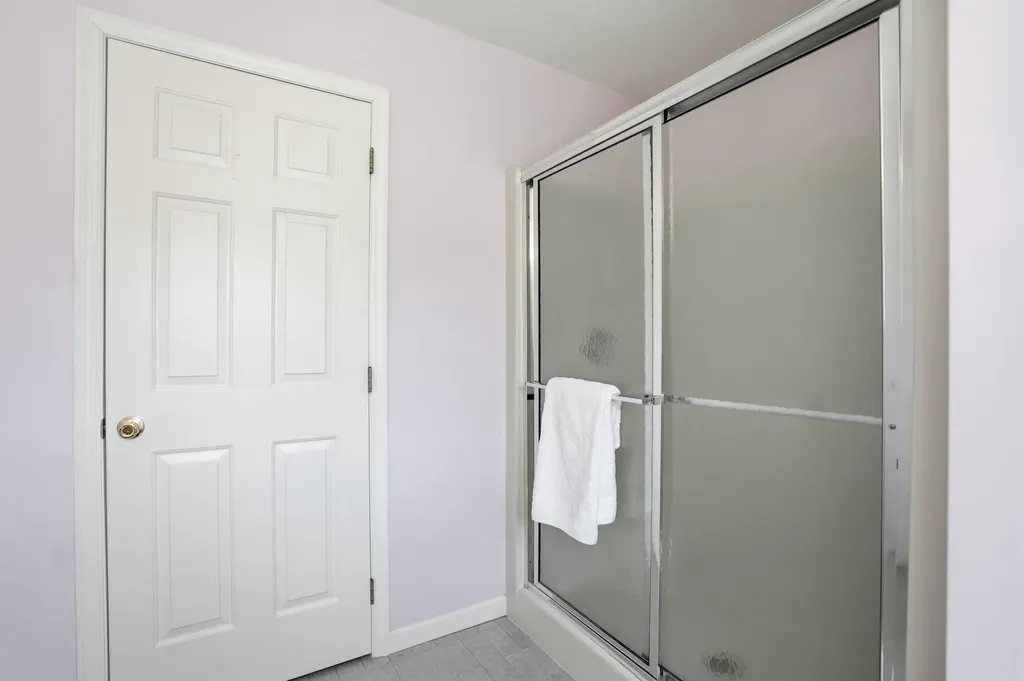 15 Allaire Drive St. Albans Town VT 05478