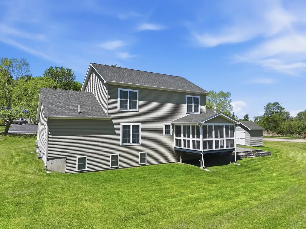 15 Allaire Drive St. Albans Town VT 05478