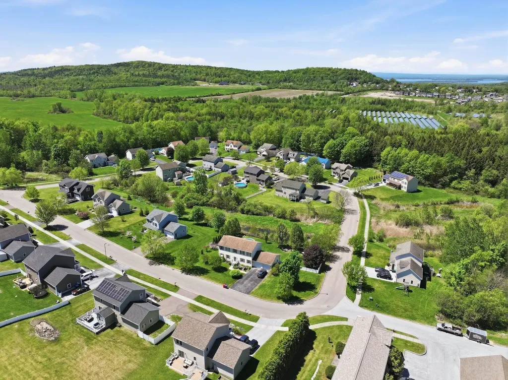 15 Allaire Drive St. Albans Town VT 05478