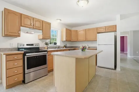 15 Allaire Drive St. Albans Town VT 05478