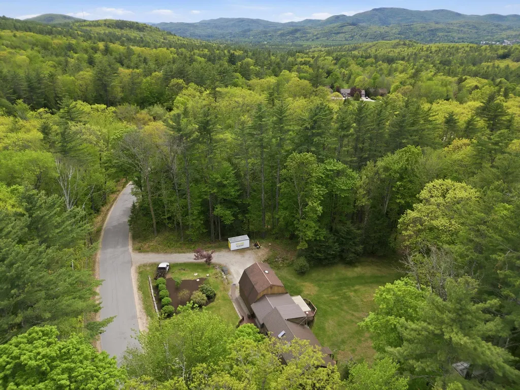 397 Mount Prospect Road Holderness NH 03245