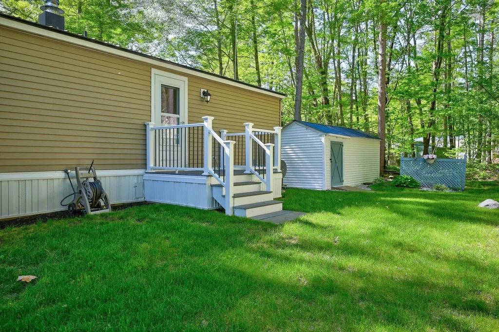 36 Eagle Ledge Loop Conway NH 03813
